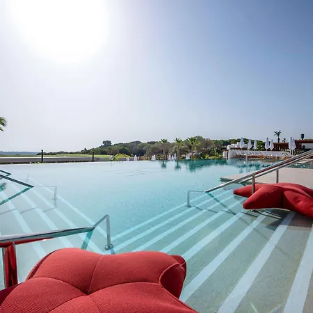 So/ & Golf Hotel