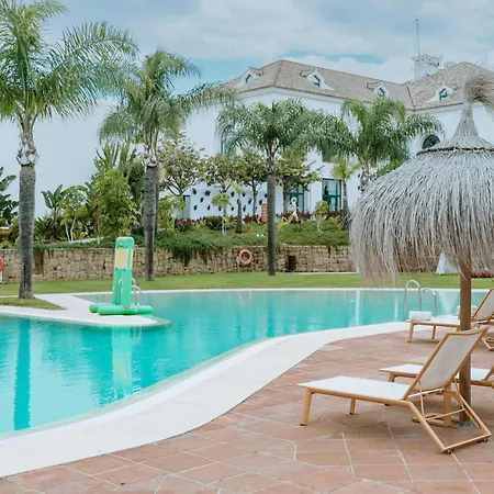 酒店 So/ & Golf 5*