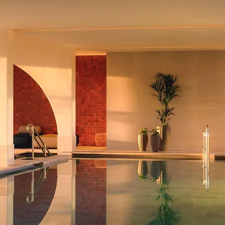 מלון So/ & Golf 5*