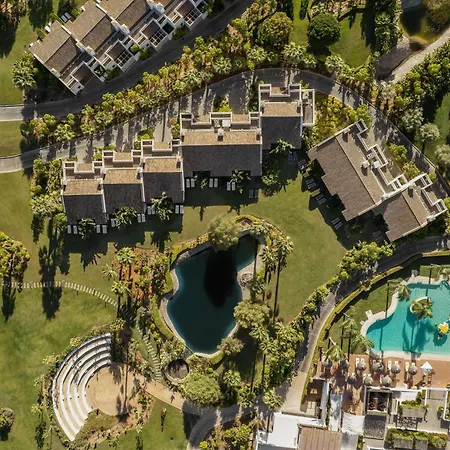 מלון So/ & Golf 5*